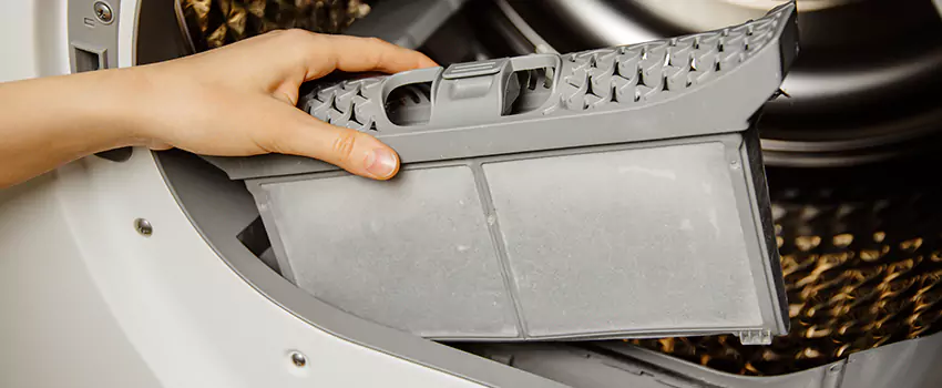 Signs Of A Clogged Dryer Lint Trap in West Fargo, North Dakota